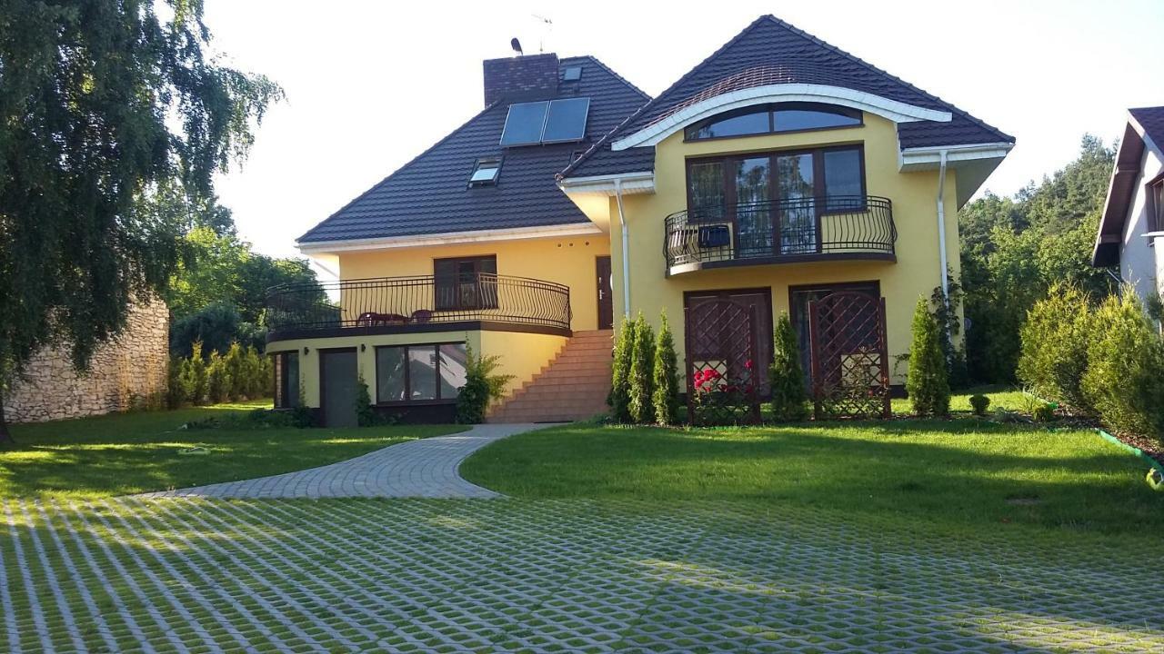 Villa Jura Pokoje Gościnne Zarki Zewnętrze zdjęcie