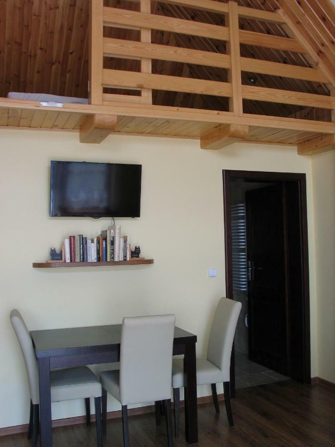 Villa Jura Pokoje Gościnne Zarki Zewnętrze zdjęcie